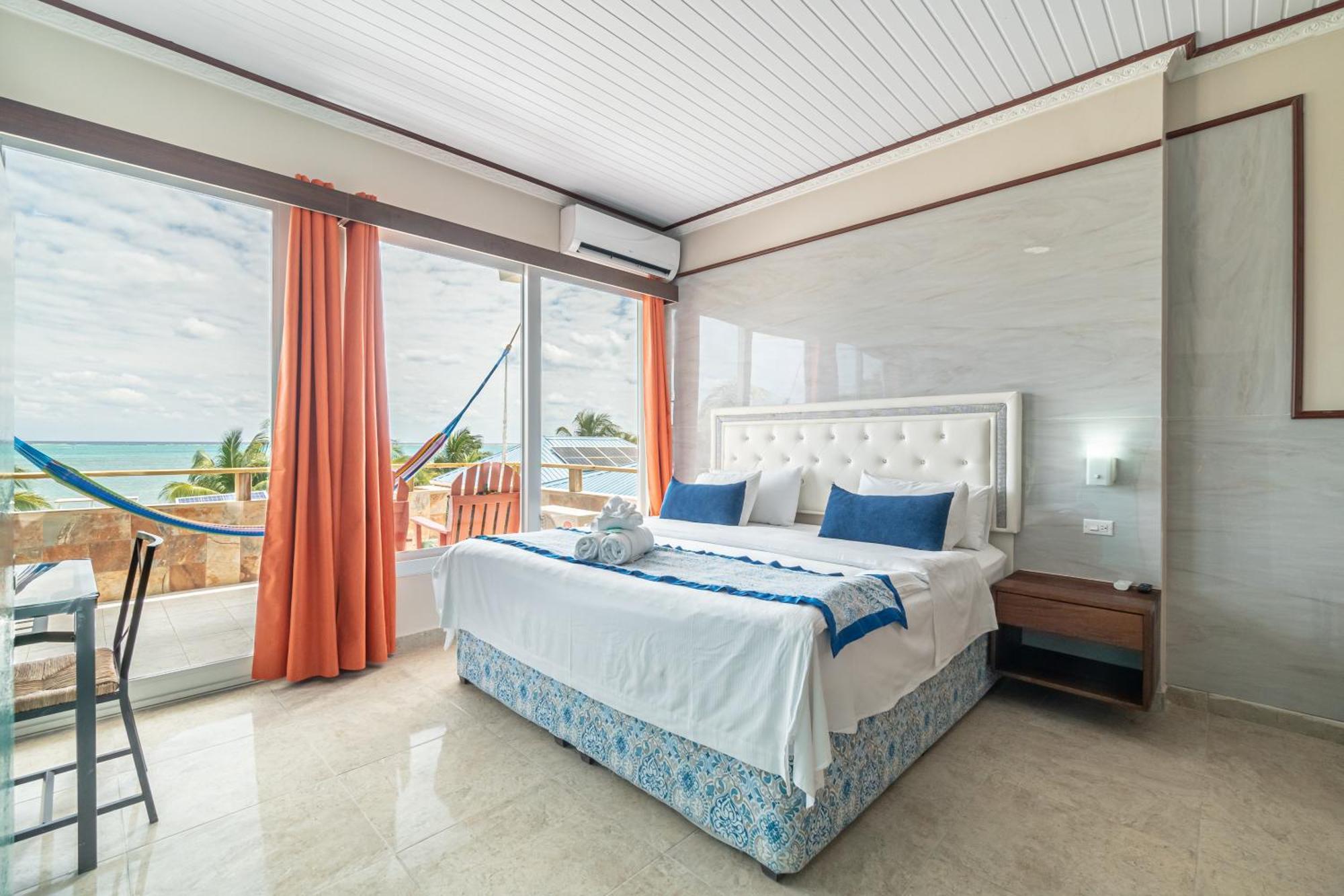 Island Magic Beach Resort Кайе Колкер Екстериор снимка