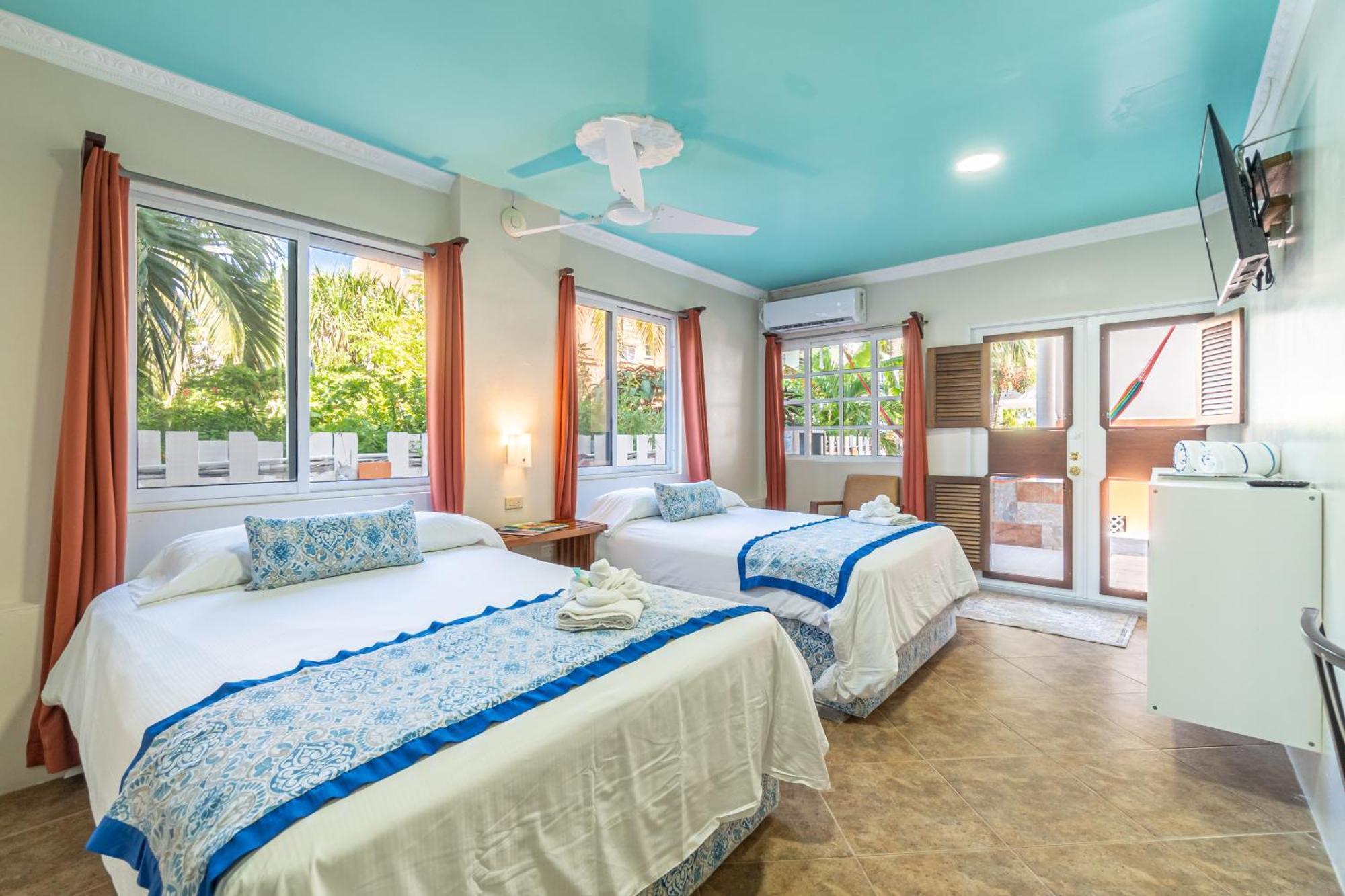 Island Magic Beach Resort Кайе Колкер Екстериор снимка