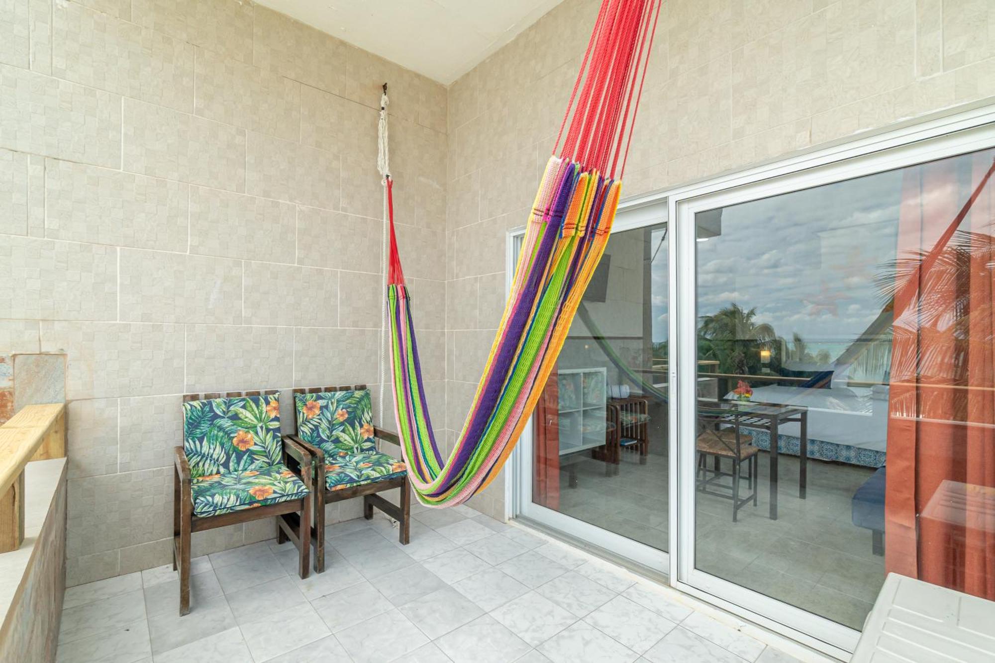 Island Magic Beach Resort Кайе Колкер Екстериор снимка